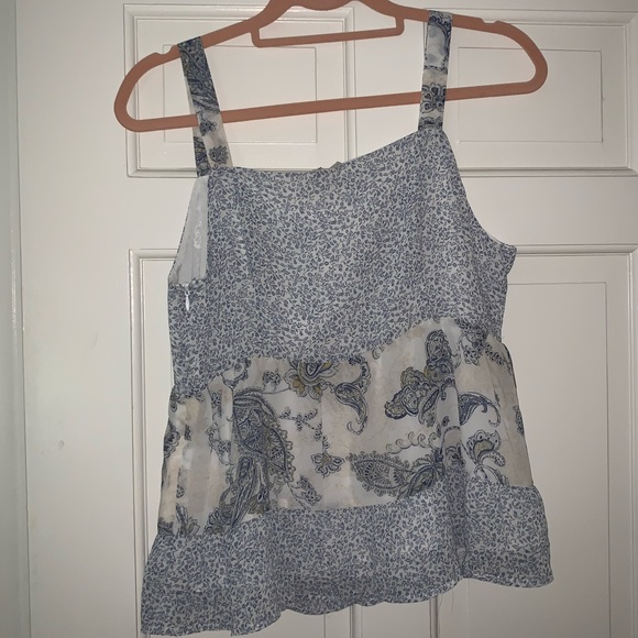 Floral Tiered Top - Picture 2 of 2